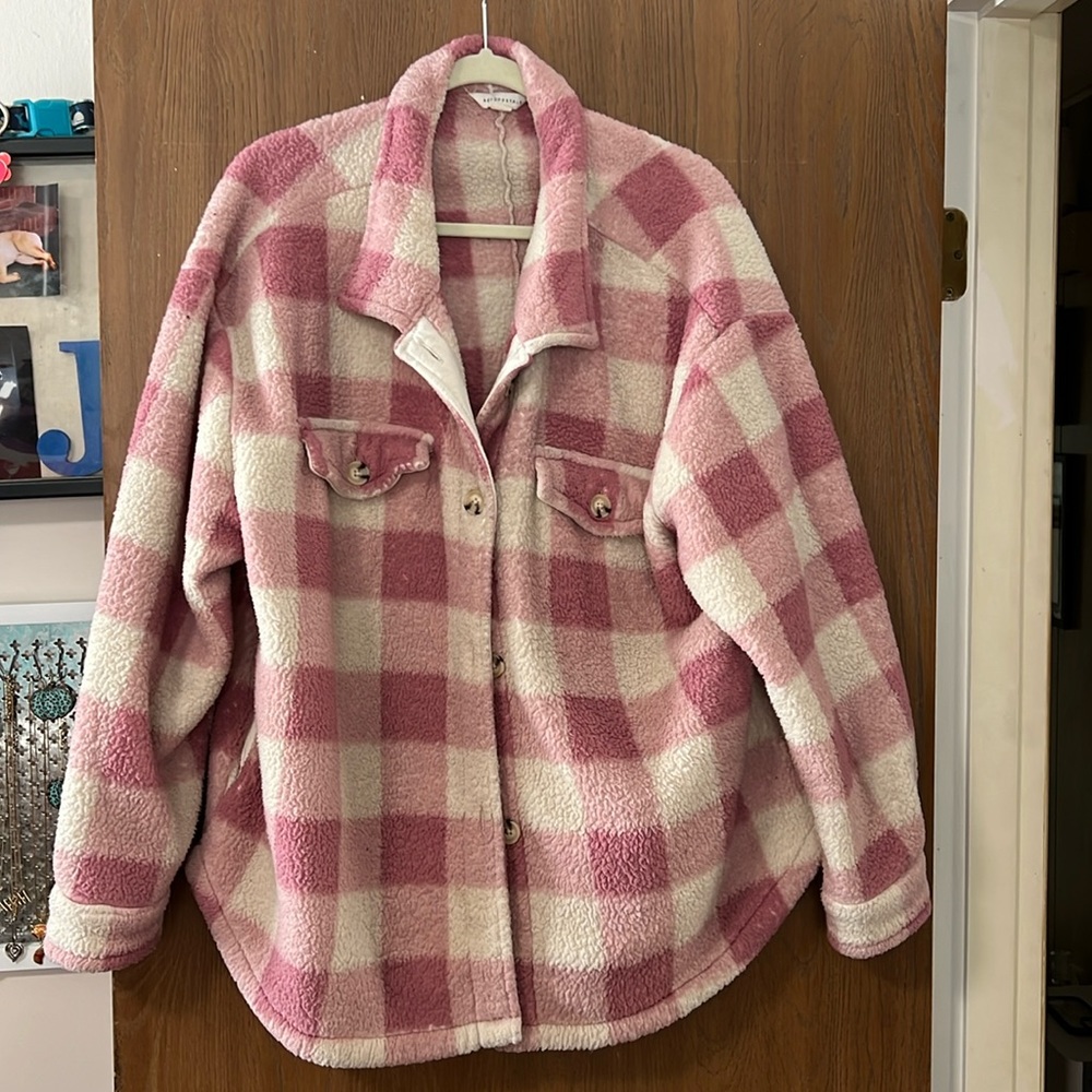 Aeropostale super warm and comfy jacket. Gently used